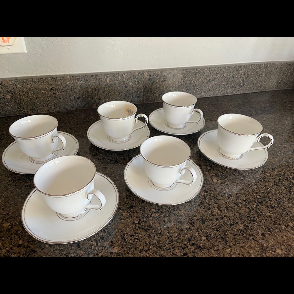 Lenox Federal Platinum tea cup and saucer, set of 6.